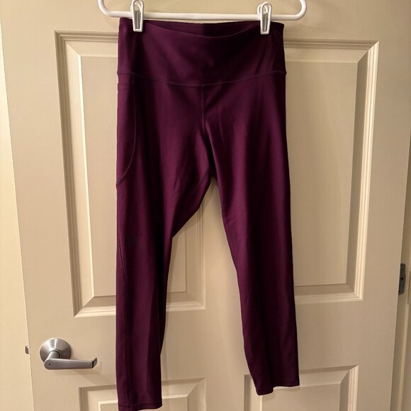 Under Armour Maroon 7/8 Leggings (1 pocket) - Picture 1 of 5